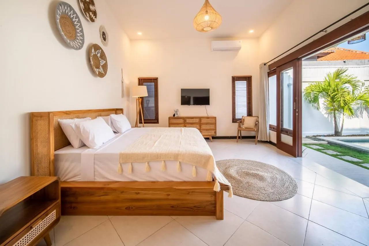 2 Bedroom Luxury Private Pool Villa In Seminyak